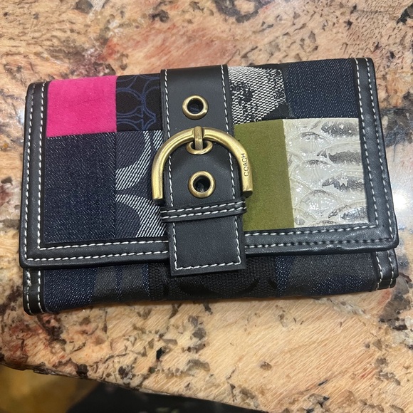 Wallet - Picture 4 of 6